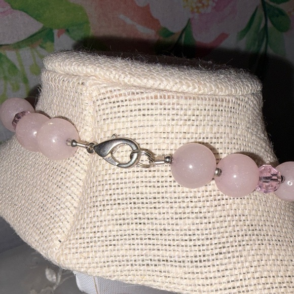 Chic Pink Heart Pendant Necklace - Picture 6 of 6